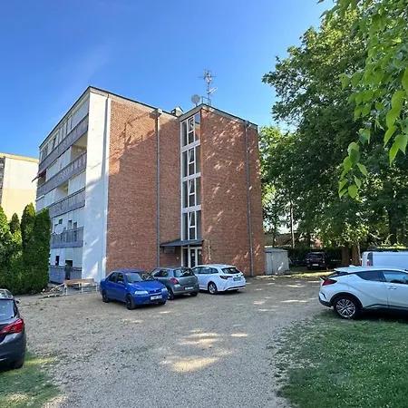 Apartment Centrumtop Apartman